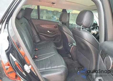 2016 Mercedes-Benz Glc 300 4Matic from USA, damaged, VIN WDC0G4KB8GF022122